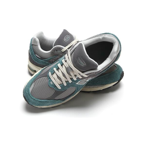 NEW BALANCE 2002R MEN\'S 9.5 M2002REM GREEN GREY RUNNING SHOES NIB main image 4